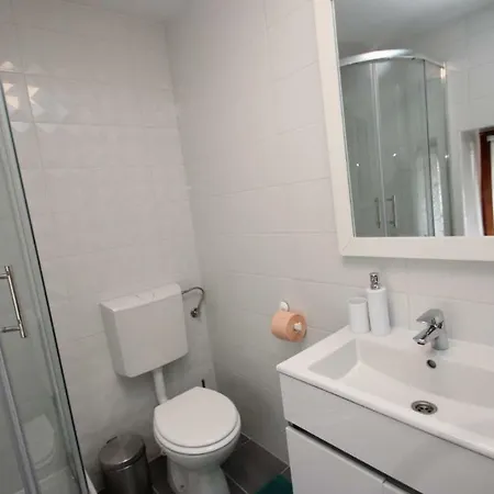 Haus Tiana Tatil Evi *