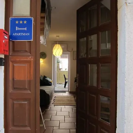 Haus Tiana